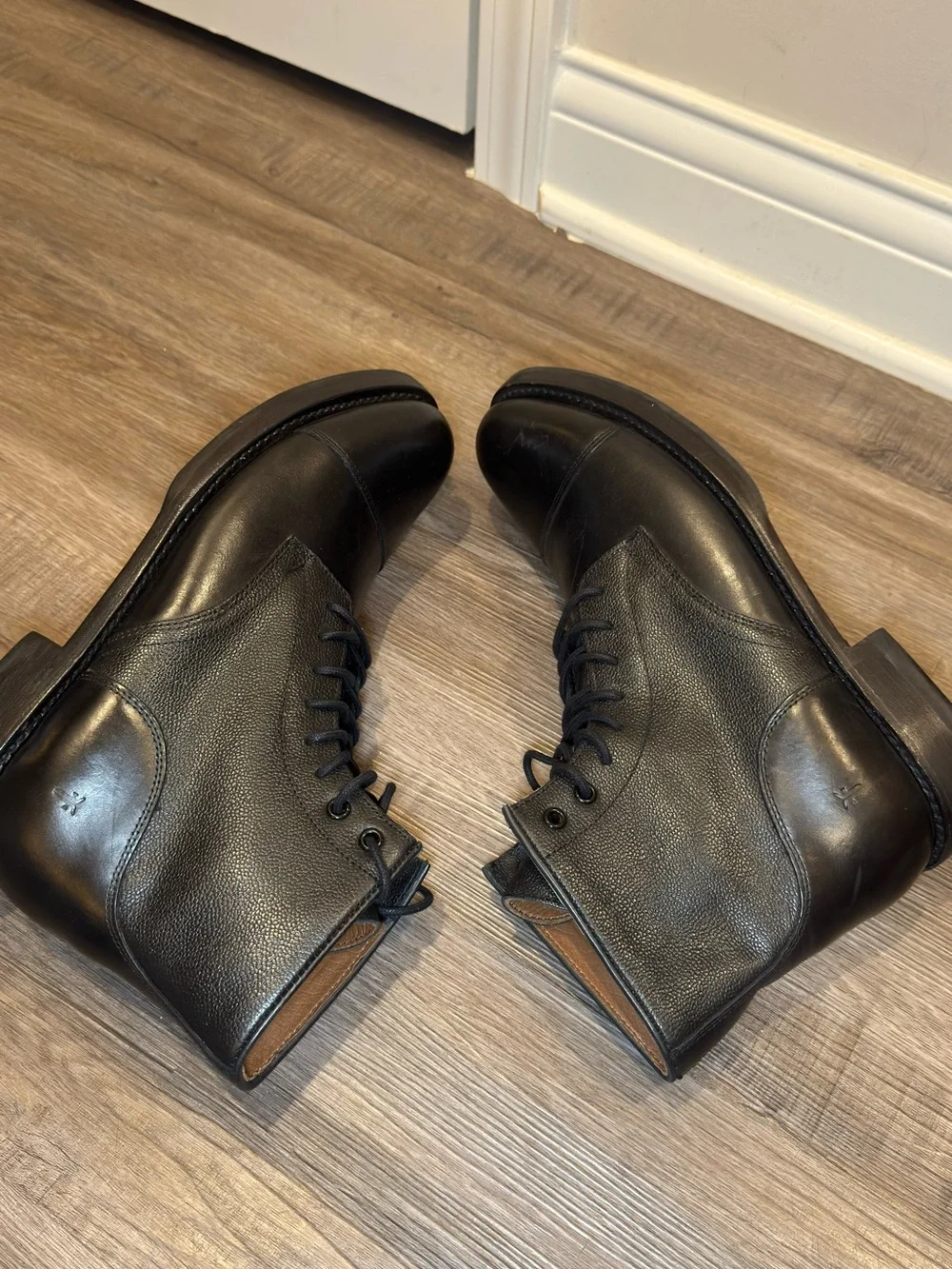 Frye dylan lace